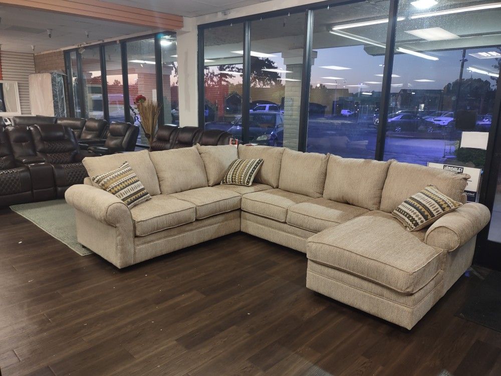SECTIONAL SOFA SET