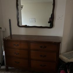 Vanity Mirror & Dresser