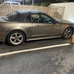 2001 Ford Mustang