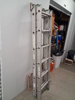 18 ft. MEDIUM DUTY ALUMINUM EXTENSION LADDER