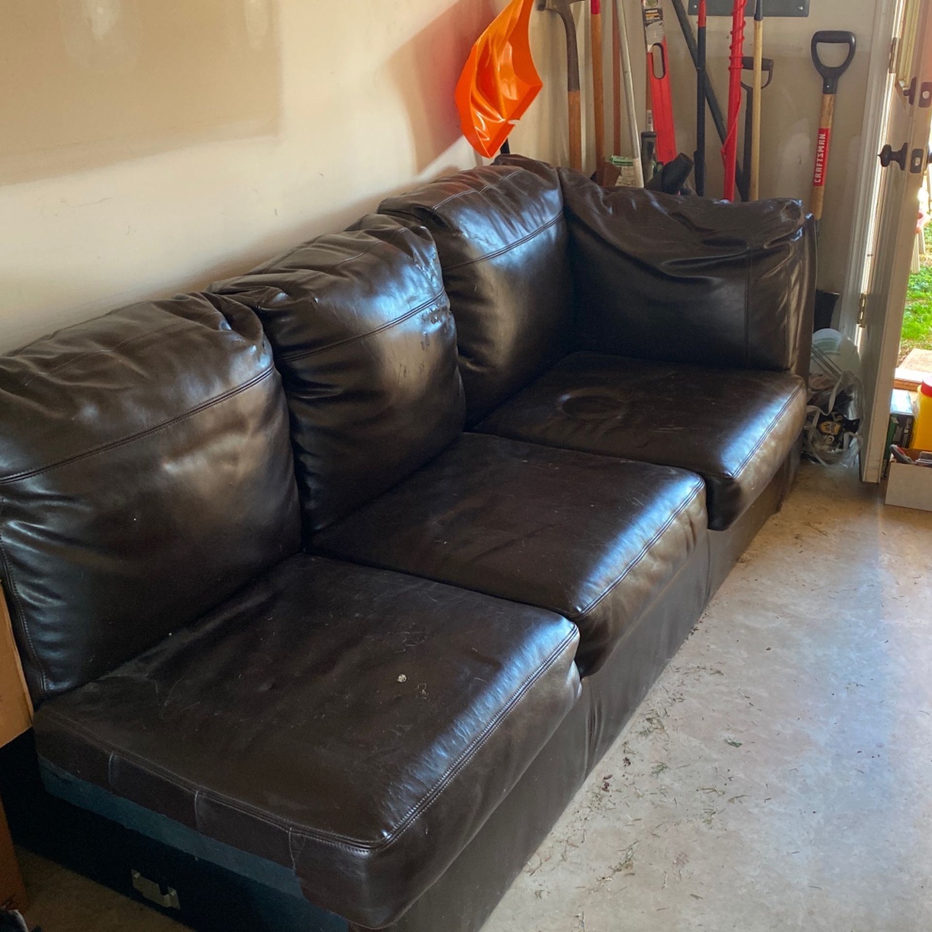 Leather Couch for Sale in York, PA OfferUp