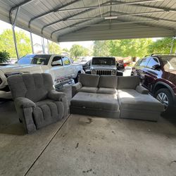 Gray Sofa With Gay Recliner 