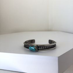 Sterling Silver Turquoise Bracelet