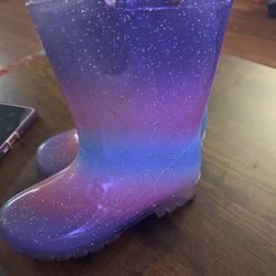 Light Up Rain Boots 