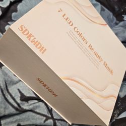 LED therapy Face Mask NEW