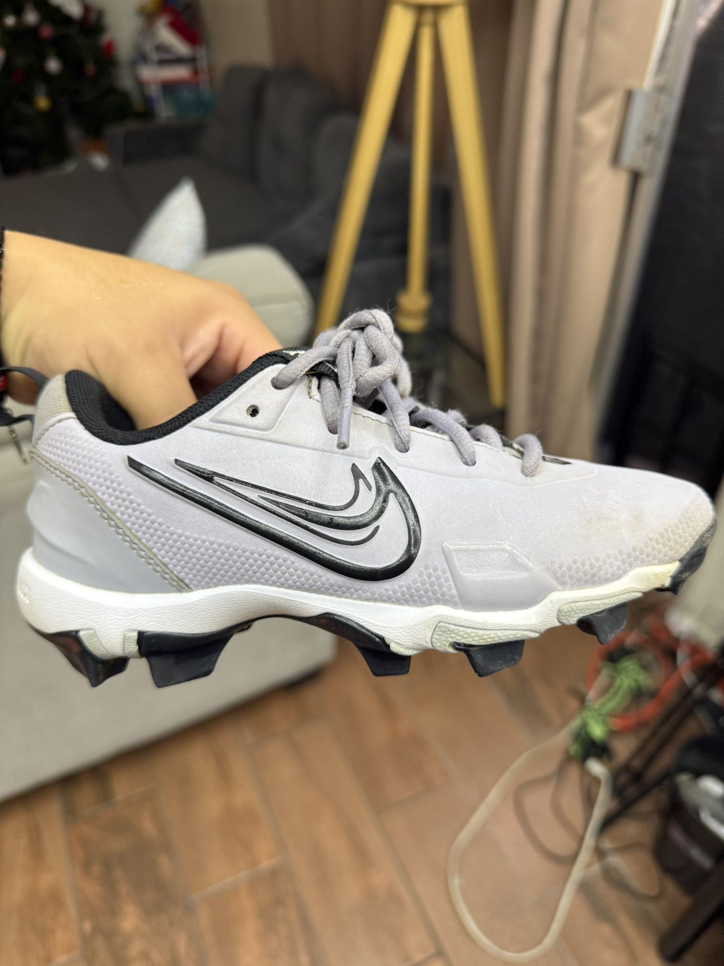 Boys Baseball Cleats Size 1.5