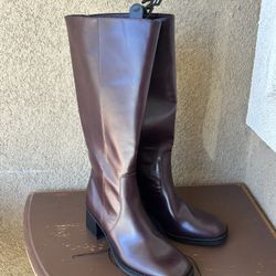 Brand New Women Boots Knee High Size 11