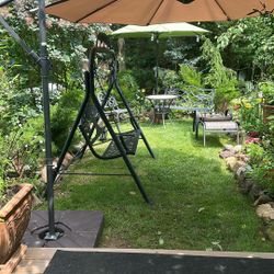 MOVING SALE - Outdoor Patio Furniture, Umbrellas &Covers