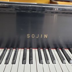 Sojin Piano