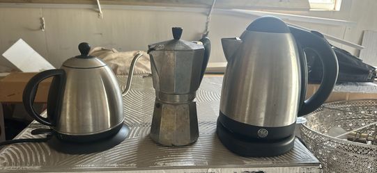 Coffee , Tea  Or Me?