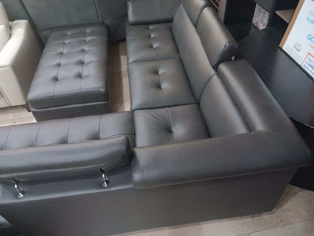 *Memorial Day Now*---Ibiza Modern Gray Leather Sectional Sofa W/Ottoman---Delivery And Easy Financing Available🫡