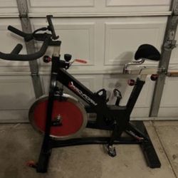 Pro Form 290 SPX Spin Bike for Sale in Aurora IL OfferUp
