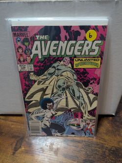 Marvel The Avengers #238 Comic Book