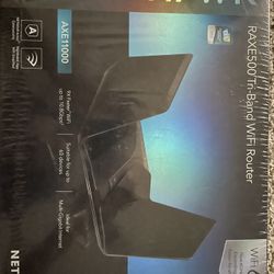 Nighthawk RAXE500 Tri-band Wi-Fi Router 