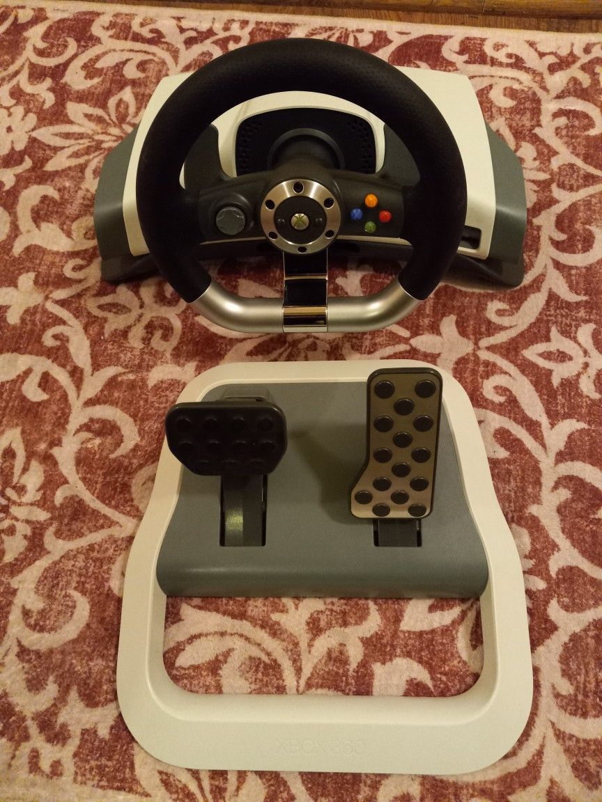Official Microsoft Xbox 360 Racing Steering Wheel And Pedals