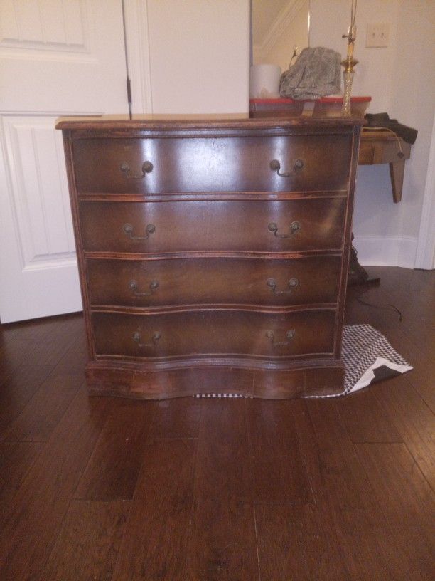 Antique 4 Drawer Chest