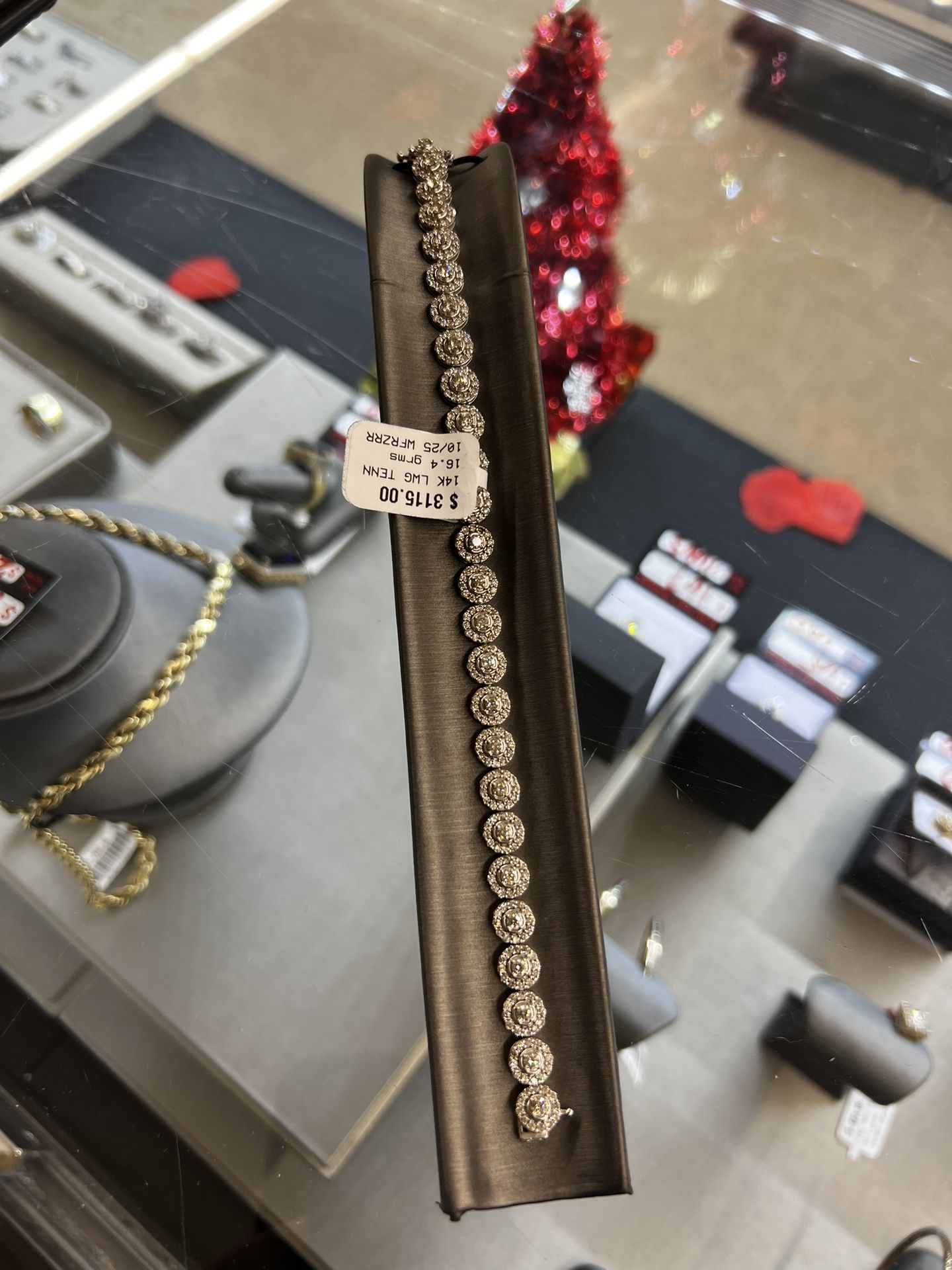 14k Cluster Diamond Link Bracelet