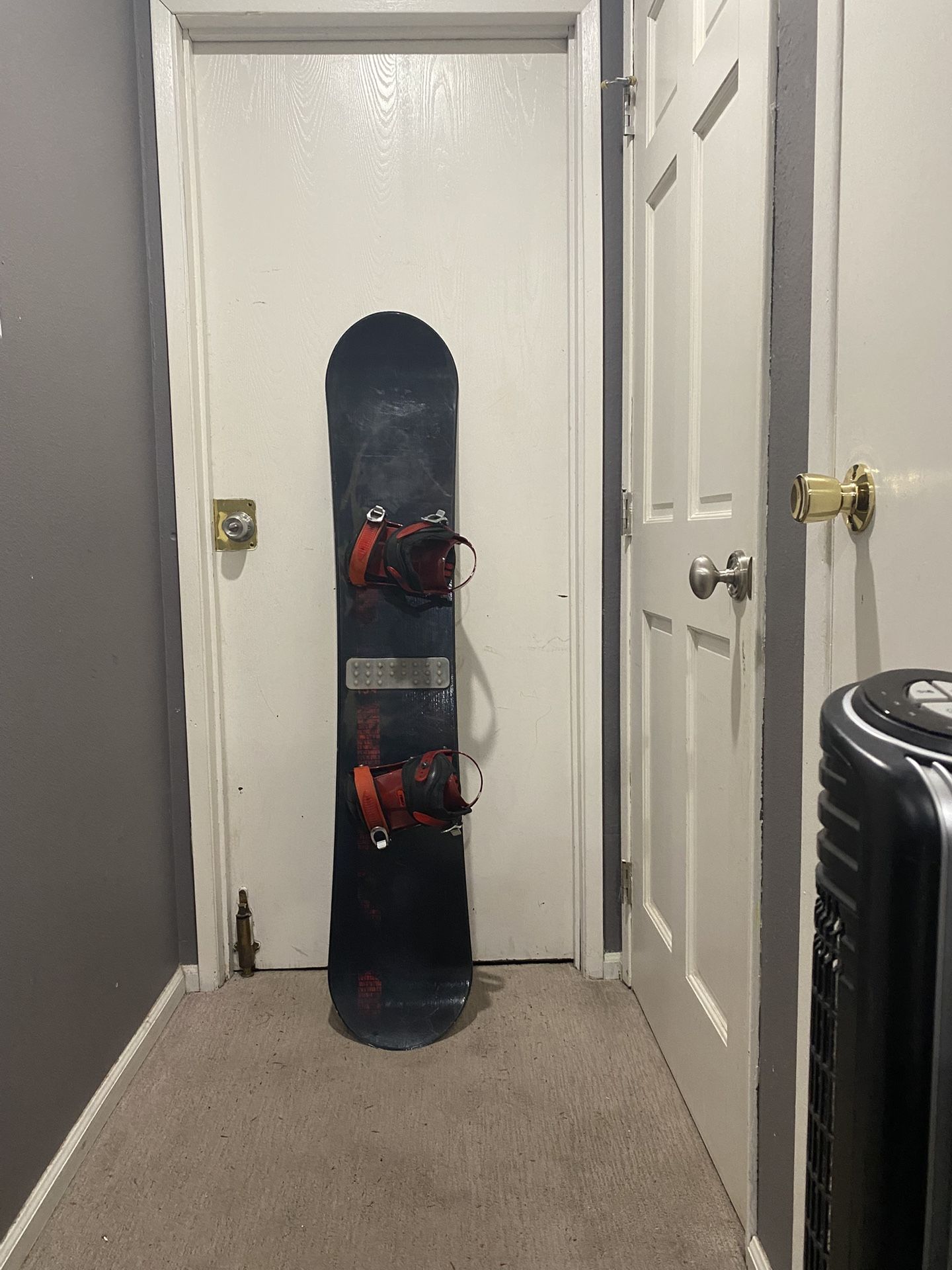 Snowboard with Bindings and Bag - Size 155cm