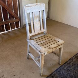 Wooden Chairs cute DIY Project