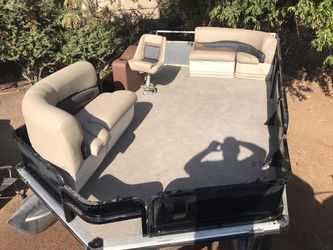 Pontoon boat floors and upholstery same day service