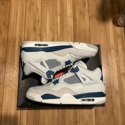 Jordan 4 Military Blue Size 12