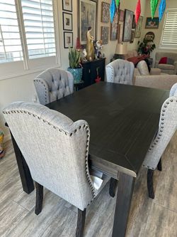 Dinning table