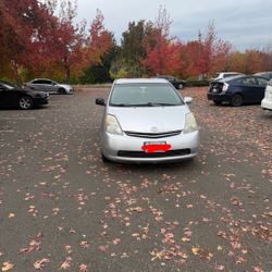 2007 Toyota Prius $3800