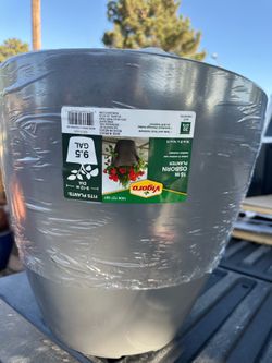 plastic pot