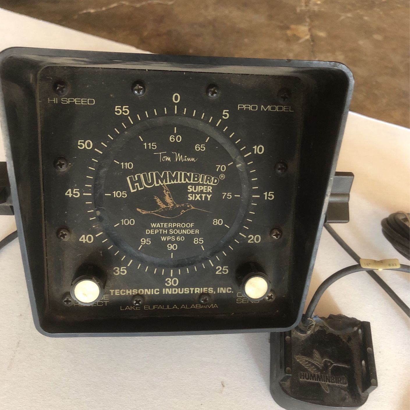 Hummingbird Depth Sounder
