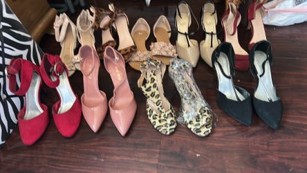 Woman’s high heel size 7 $2 each