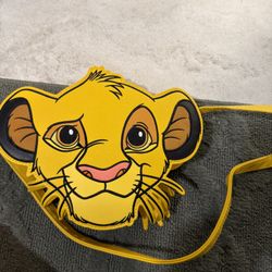 Loungefly x The Lion King Simba Die-Cut Face Crossbody Bag