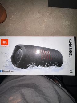 JBL Charge 5 Speaker