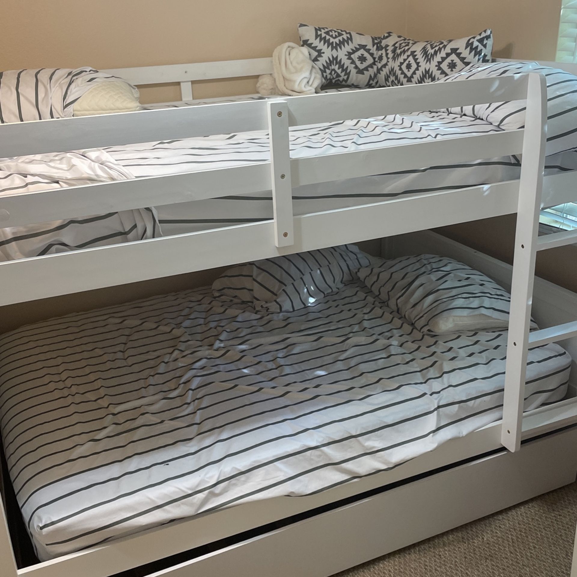 FULL SIZE BUNK BEDS for Sale in Peoria, AZ OfferUp