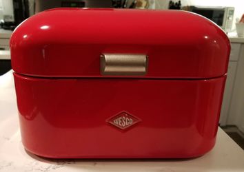 Like New Wesco Grandy Bread Bin Box