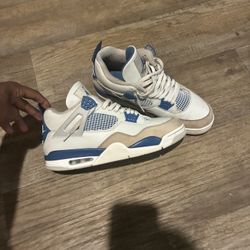 Jordan 4 military blue 