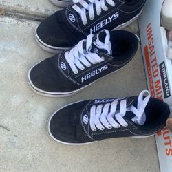 Girks Heelys Shoes