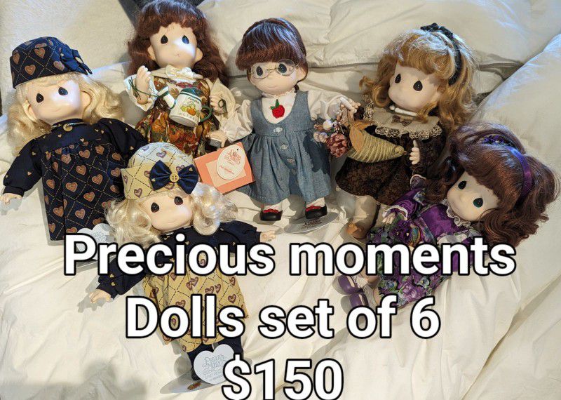 Set Of Precious Moments Dolls