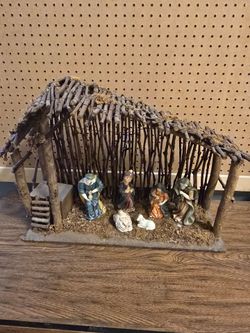 Large 7-piece porcelain nativity set