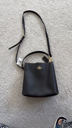 Woman Coach bucket purse