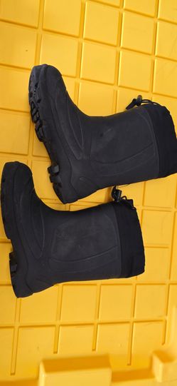 Boys Kamik winter boots