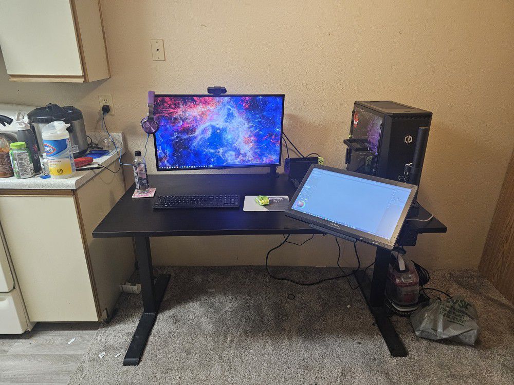 Adjustable Desk