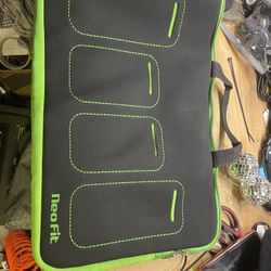 Wii Fit Neo Fit Bag Pre Owned Gaming Carry Case Black Green Zipper 