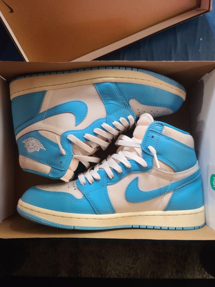 Unc Jordan 1 Size 9.5