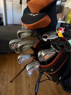 Wilson Ultra Golf Club Set