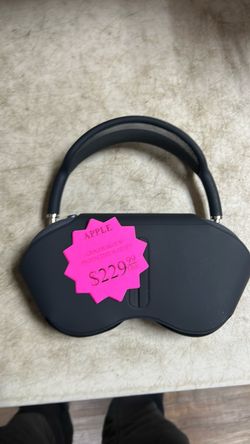 1003 Apple AirPods Max W/ Protective Sleeve 598712