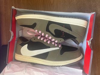 Jordan 1 lows , Travis Scott mochas