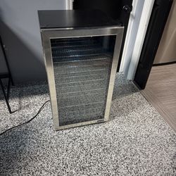 NewAir  Beverage Cooler 