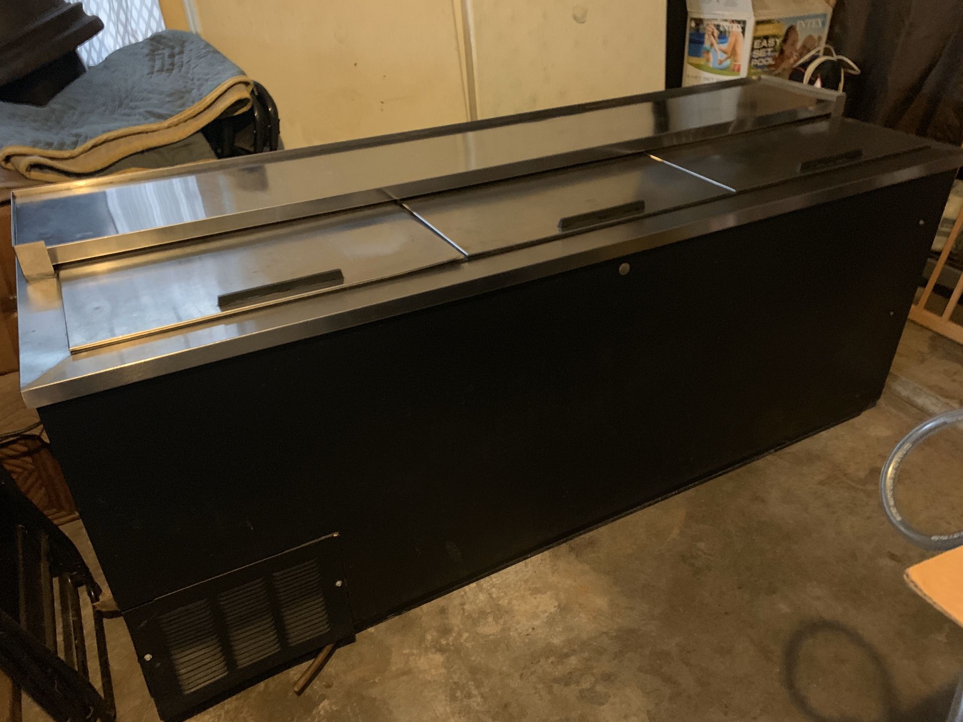 Commercial chest refrigerator 2’ x 6’ ; Model; BKV DW79 Beverage Air