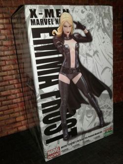 Emma Frost KOTOBUKIYA statue Marvel Now! Not an action figure