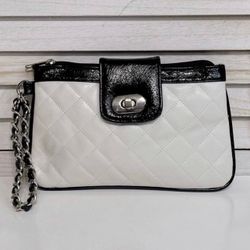 NWOT Quilted Faux Leather Chain Wristlet PRICE FIRM